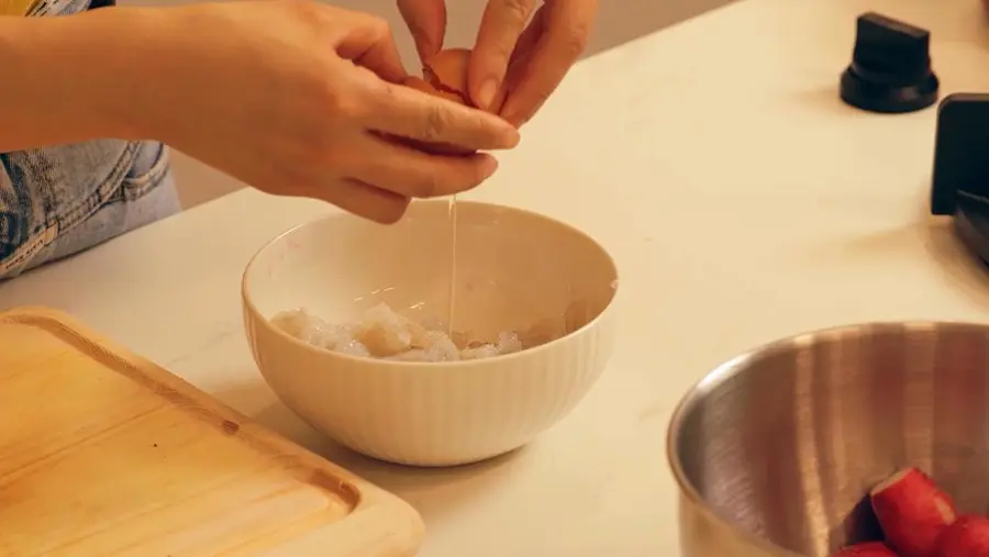 2022 Man Food Chinese New Year's Eve Dinner | Garlic mushroom shrimp slippery step 0