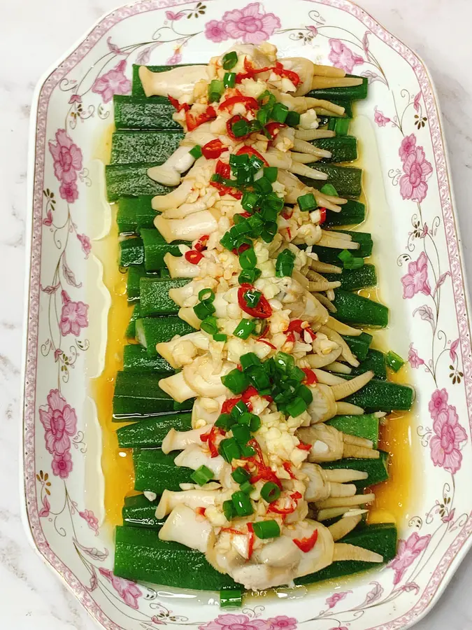 Recommend a satisfying Chinese New Year's Eve dinner menu ~ okra razor clams step 0