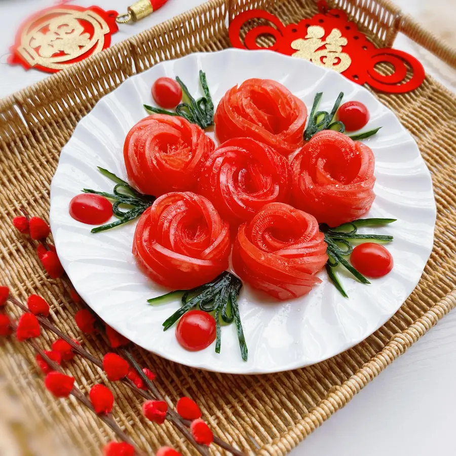 Chinese New Year's Eve vegetable flowers bloom rich ~ tomato roses step 0