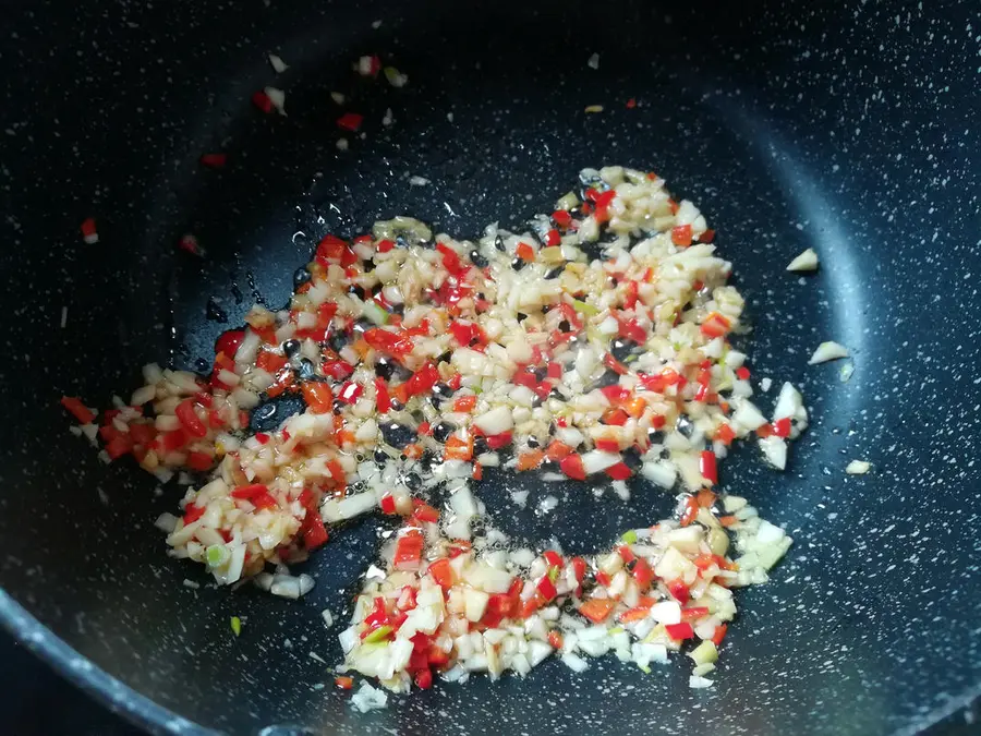 Boiled rape - the most popular vegetarian dish for Chinese New Year's Eve dinner step 0