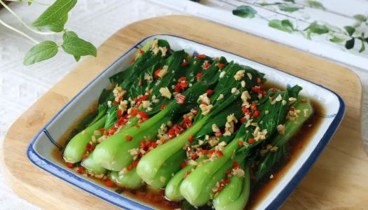 Boiled rape - the most popular vegetarian dish for Chinese New Year's Eve dinner