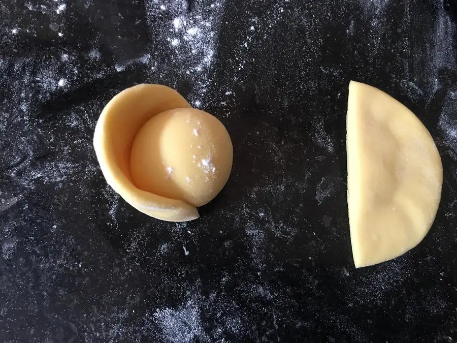 Gold ingots steamed buns, a must-have for the New Year's holiday! step 0