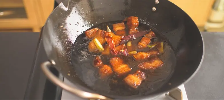 Chinese New Year's hard dish [abalone braised pork] step 0