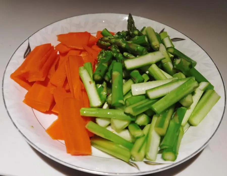 Home Cooking: Vegetarian stir-fried assortment step 0