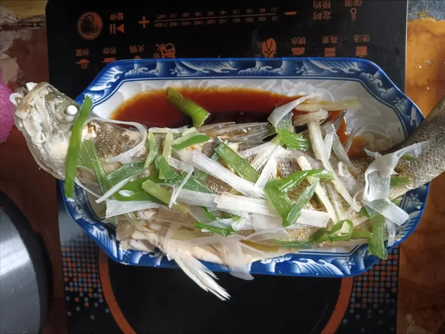 Steamed fish (for all fish) home cooking step 0