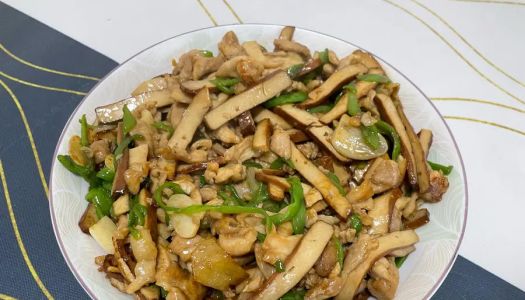 【99 Home Cooking】⃣ 4️2️⃣ Stir-fried shredded chicken thighs with green peppers