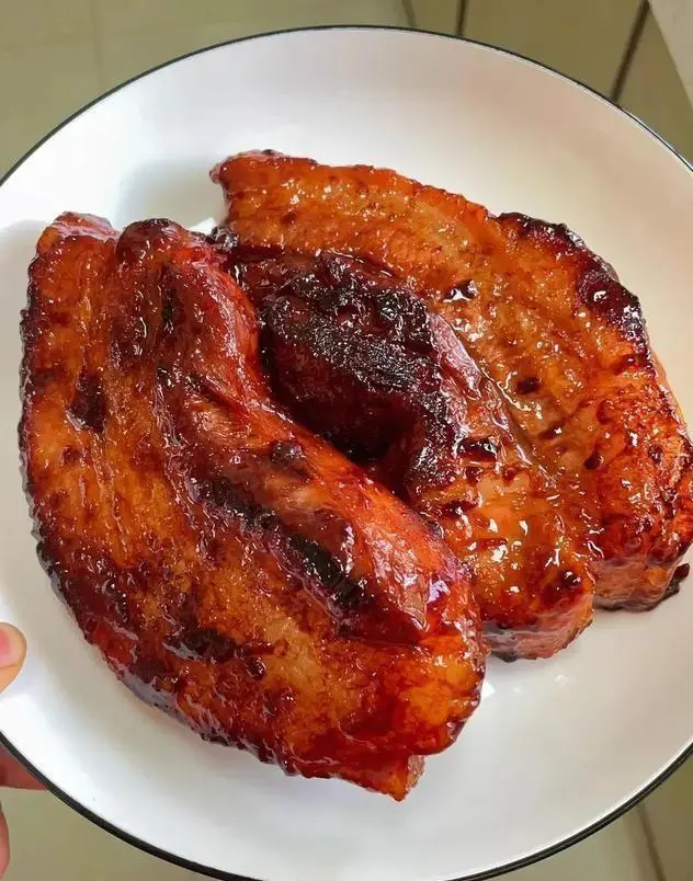 A rice cooker without adding a drop of water for char siu step 0