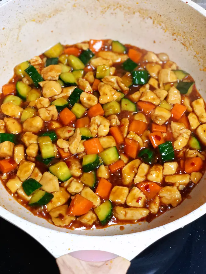 Home-style Kuaishou Kung Pao Chicken, a slightly spicy version that children can also eat, Xiaobai can also reproduce 95% of the shape and 90% of the taste! step 0