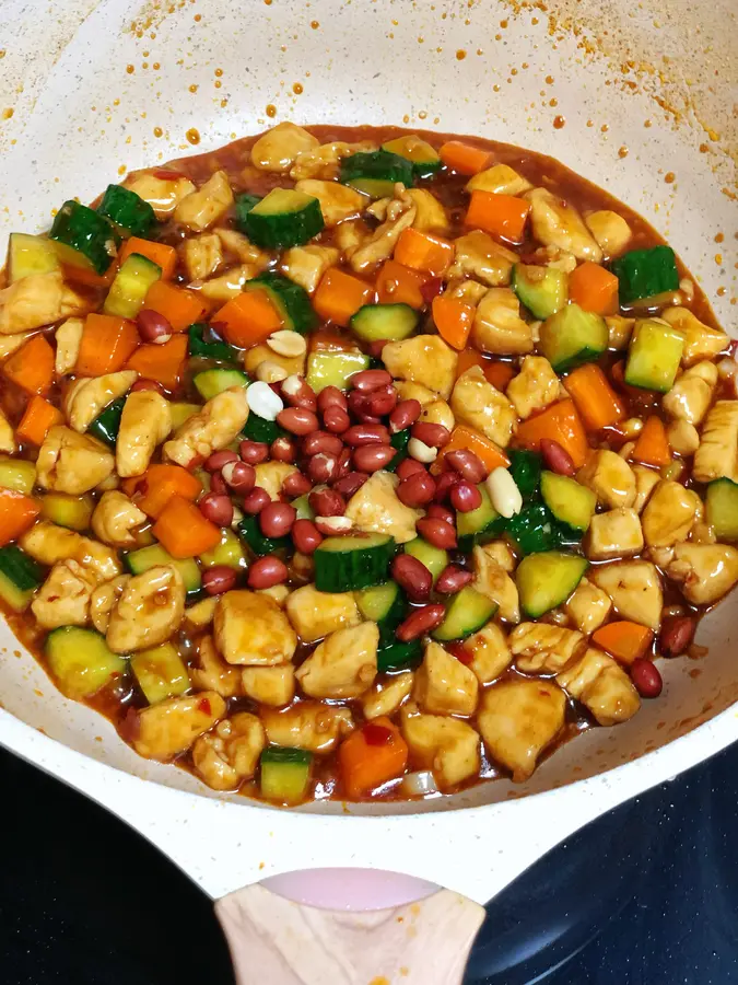 Home-style Kuaishou Kung Pao Chicken, a slightly spicy version that children can also eat, Xiaobai can also reproduce 95% of the shape and 90% of the taste! step 0