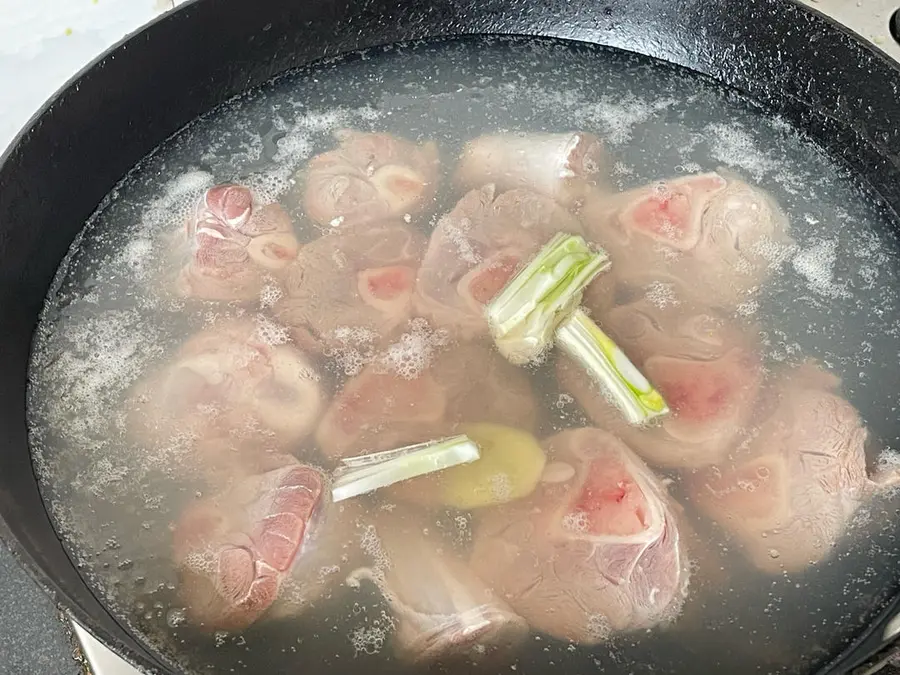 Braised lamb shank step 0