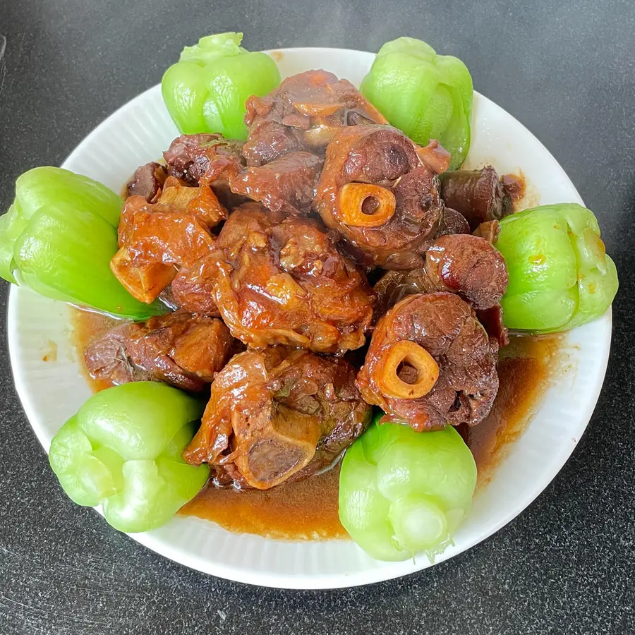 Braised lamb shank step 0