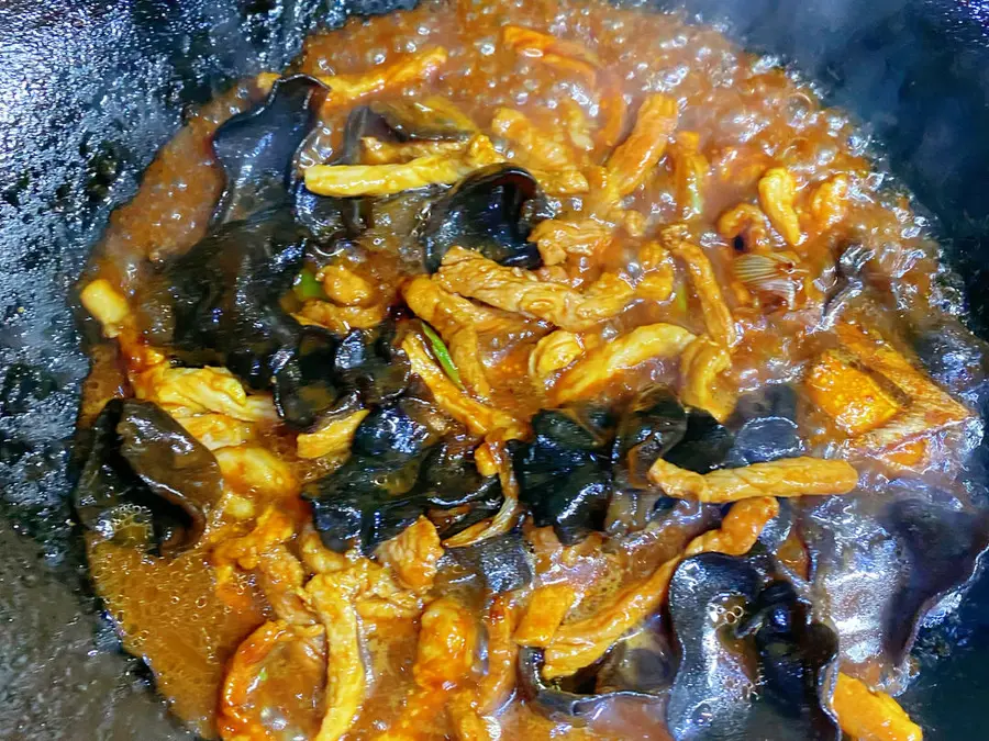 Home-cooked ~ shredded pork and stir-fried garlic step 0