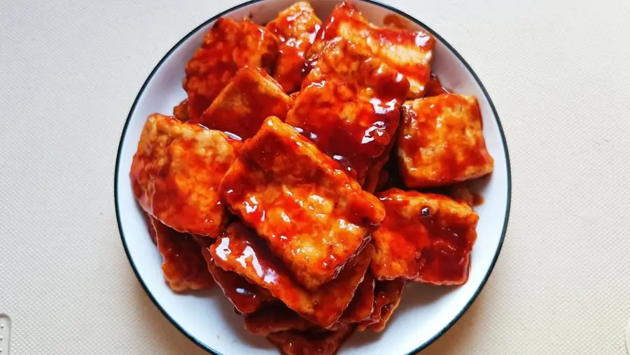 Tofu with tomato sauce step 0