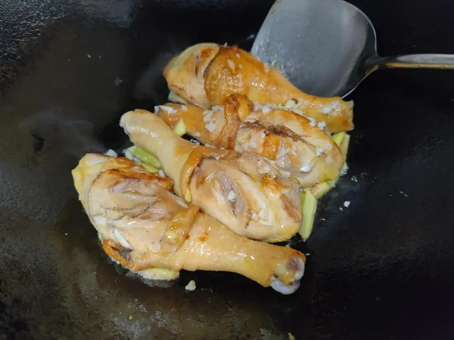 Reduced-fat vegetables ~ braised chicken thighs  step 0