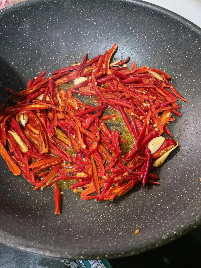 Home Cooking â€“ Stir-fried shredded chicken step 0