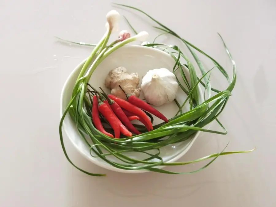 Spicy pork ears|Super appetizer step 0