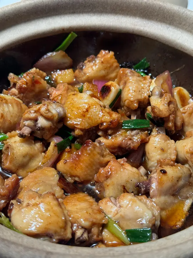 Chicken pot with jelly - a quick dish