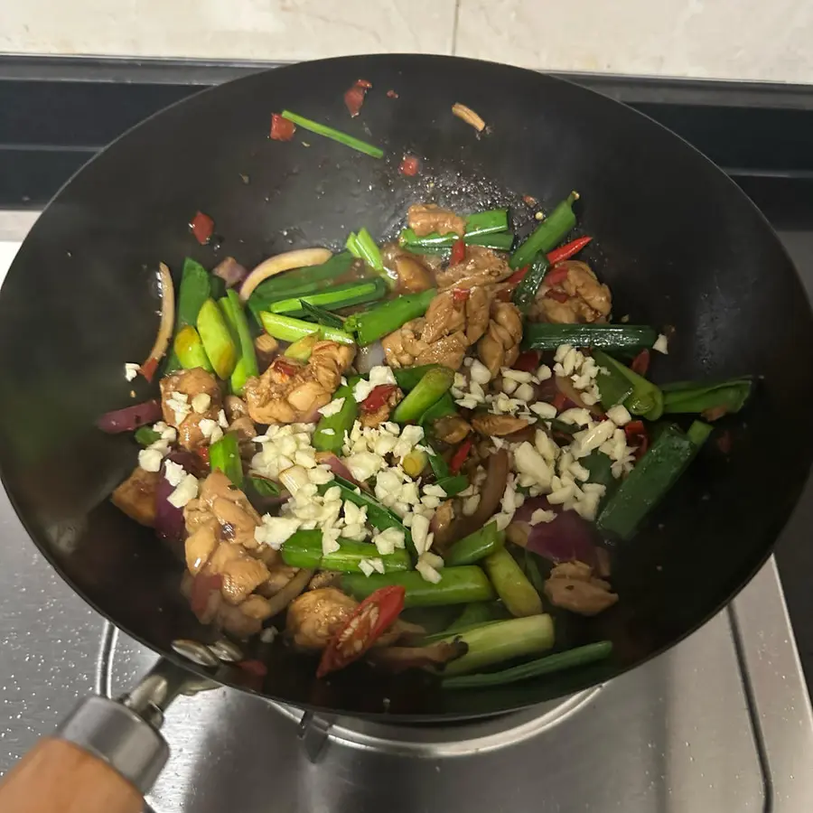 âœ… Challenge 365 Days Dinner is Not the Same Day 137: Stir-fried Chicken! !ï¸ step 0