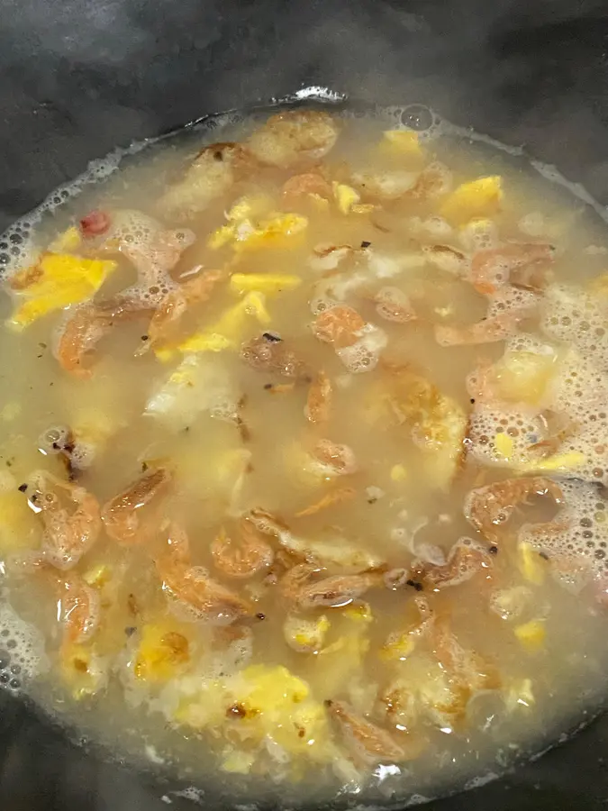 White radish egg soup ~ a simple and quick dish that is perfect for cleaning up leftovers in the refrigerator! step 0