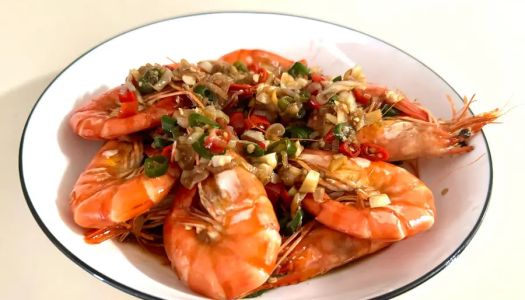 Kuaishou dish - braised prawns in oil