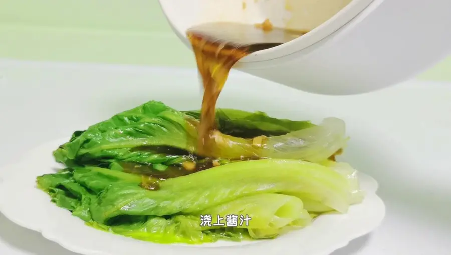 Oyster sauce lettuce does this without blackening! Crisp and fresh, 5 minutes quick dish step 0