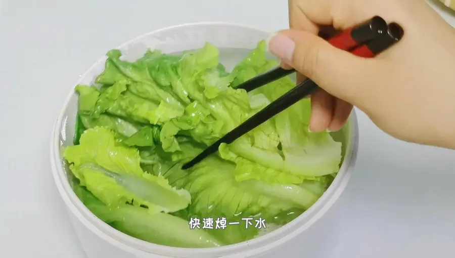 Oyster sauce lettuce does this without blackening! Crisp and fresh, 5 minutes quick dish step 0