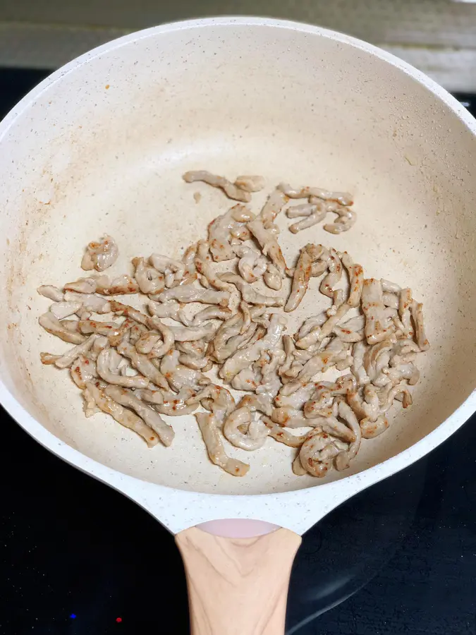 Fish-flavored shredded meat can be easily reproduced in 10 minutes, with 0 failure formula, detailed explanation of the steps and no stepping on thunder, and novice Xiaobai can not overturn step 0