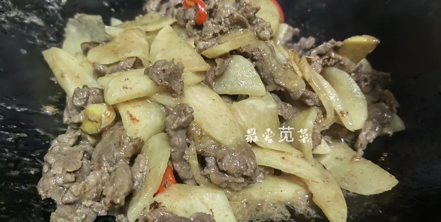 Simple and quick appetizer ~ Hakka radish sour stir-fried beef step 0