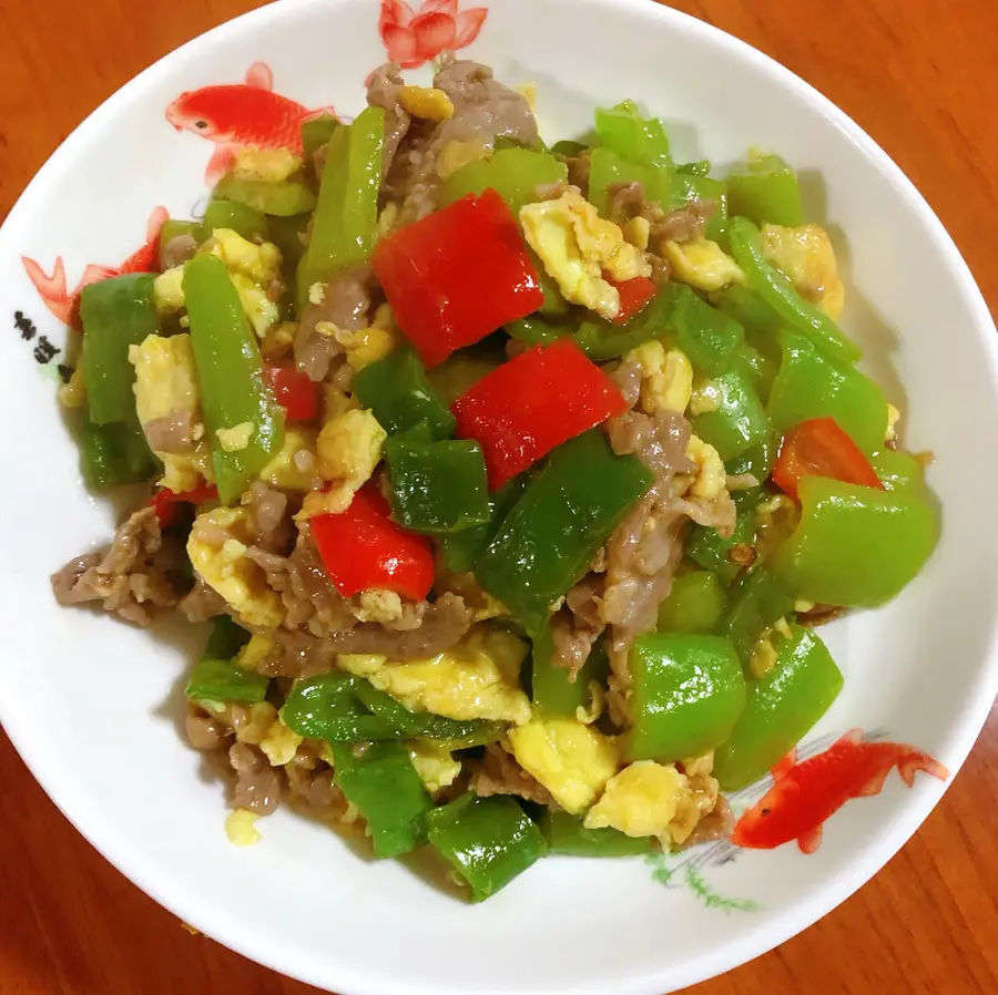 Pork and egg scrambled peppers  step 0