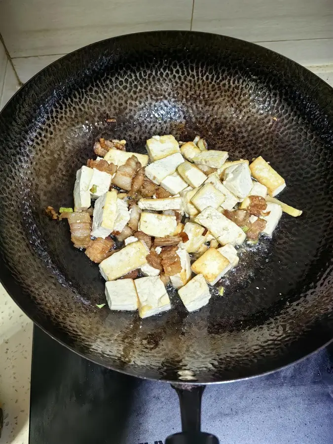 Delicious fast dishes (milk cabbage, vermicelli, pork belly, tofu) step 0