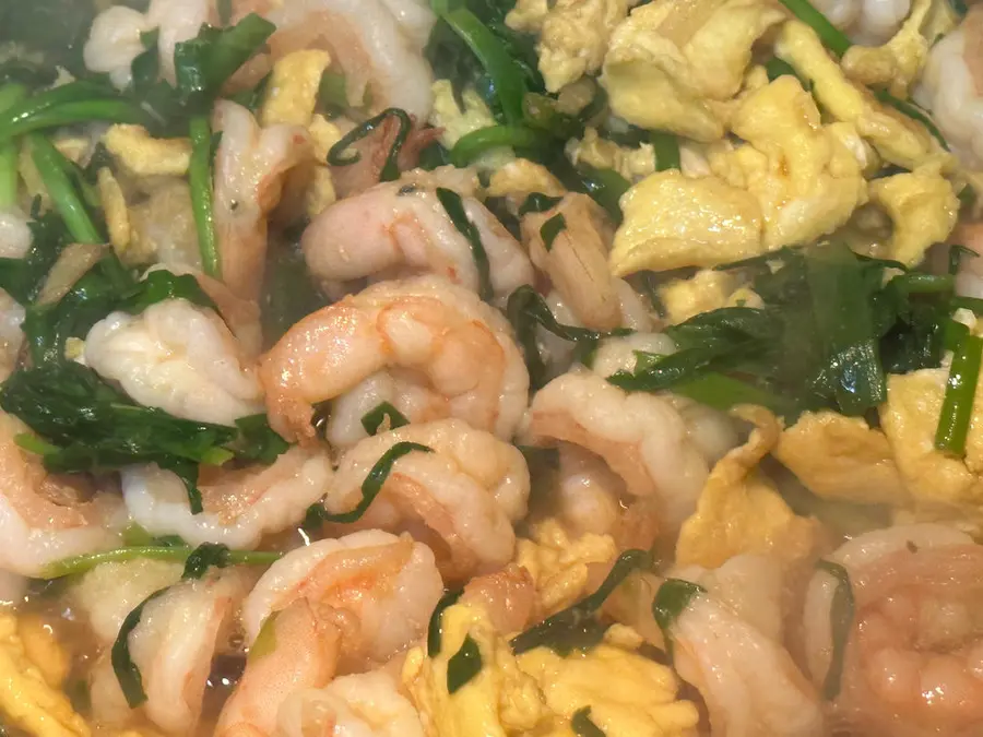 Kuaishou Healthy Fat Loss Meal: Stir-fried prawns with leeks and eggs step 0