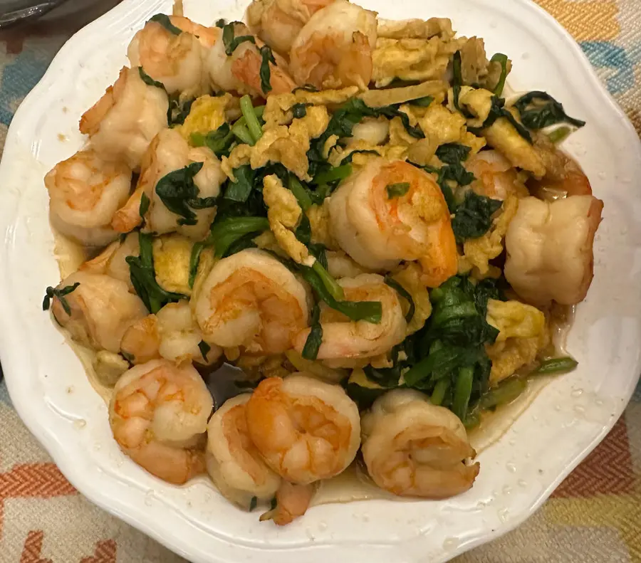 Kuaishou Healthy Fat Loss Meal: Stir-fried prawns with leeks and eggs step 0