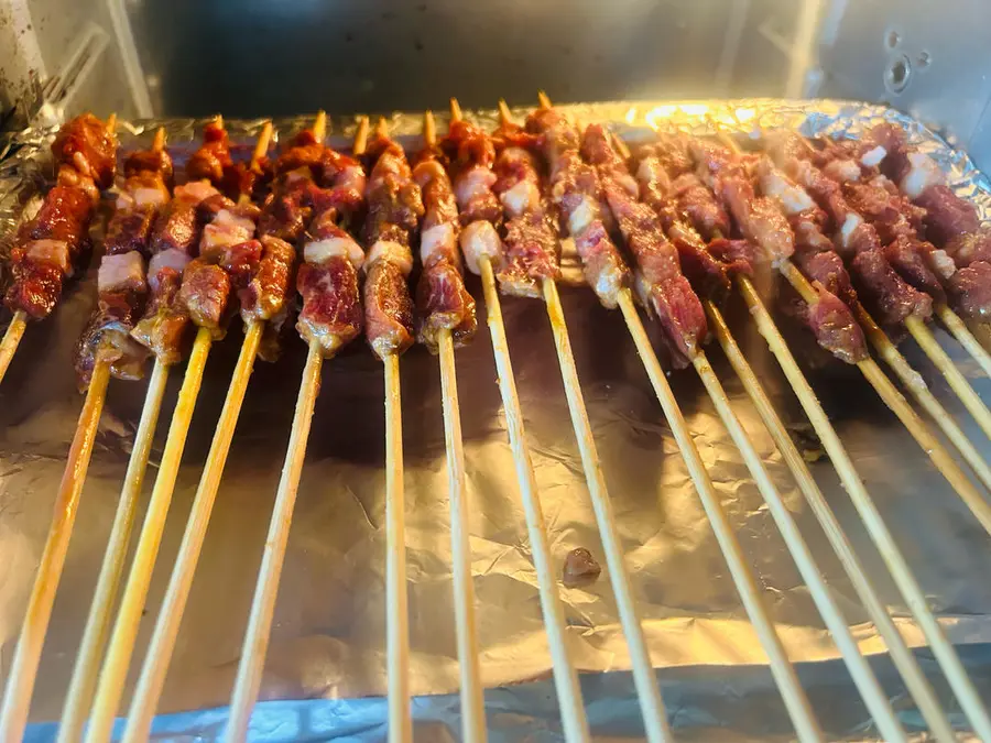 A quick dish on the tip of the tongue ~ oven version of lamb skewers step 0