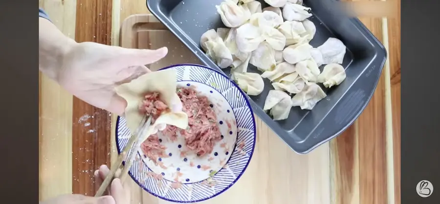 Homemade quick hand wonton stew step 0