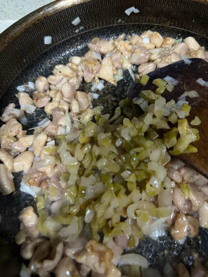 Japanese-style minced chicken rice step 0