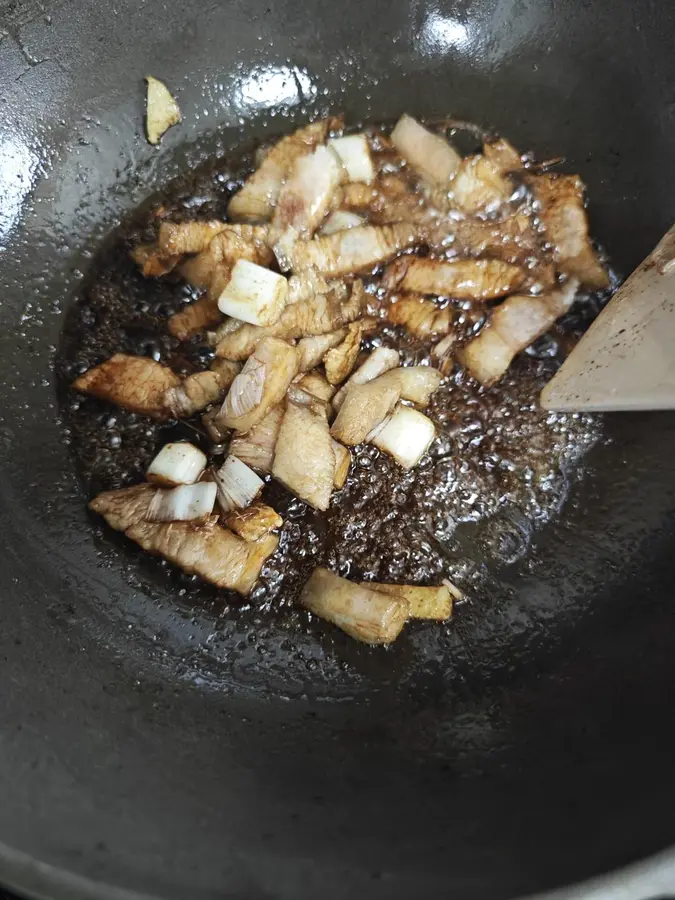 15 minutes fast dish - pork belly stewed oil beans + corn step 0