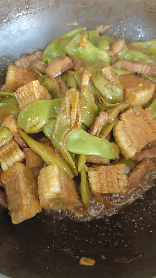 15 minutes fast dish - pork belly stewed oil beans + corn