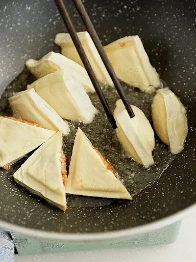 Cook it when it's cold! It's easy to cook fresh and tender, and the whole family rushes to eat it~ step 0