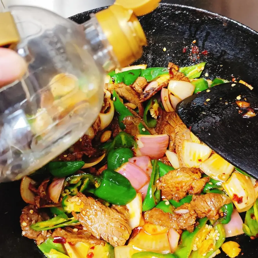 Dry pot beef ~ onion stir-fried beef step 0