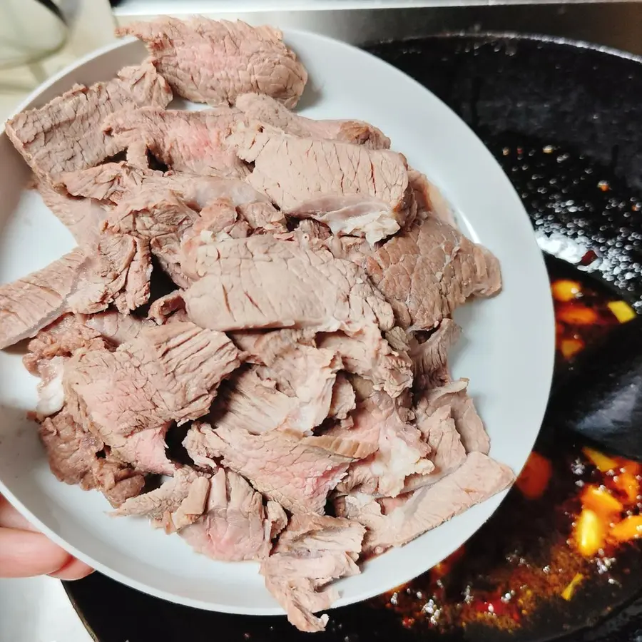 Dry pot beef ~ onion stir-fried beef step 0