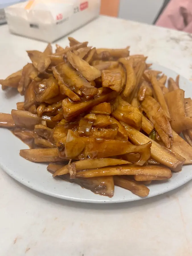 Crispy fried lotus root strips with rice step 0