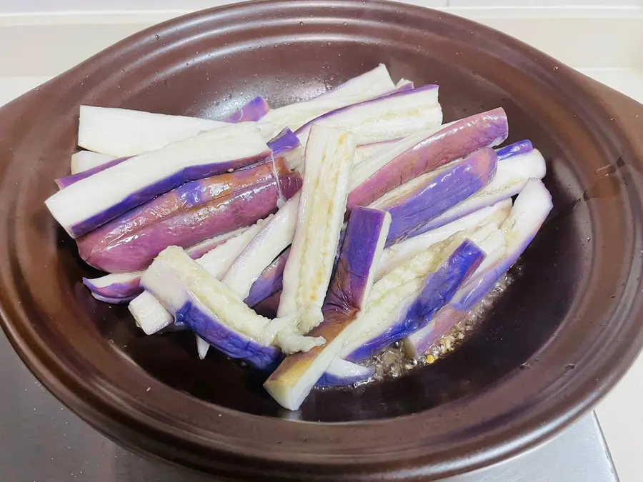 Side dish - brine pot with shrimp sauce step 0