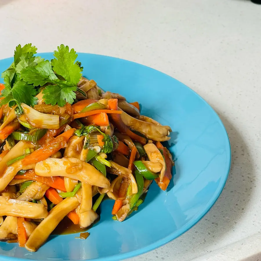 Next meal: Fish-flavored shredded oyster mushroom ~ tender and juicy, sweet and sour step 0