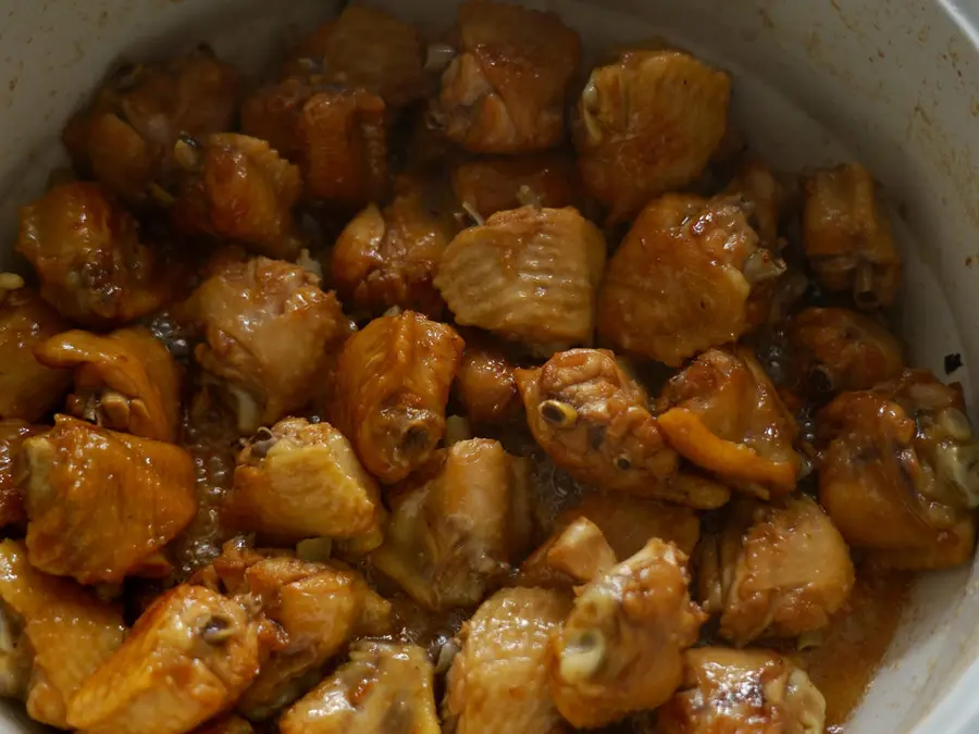 A must-do in autumn and winter! Everyone loves to drip down the meal|Chestnut roast chicken step 0