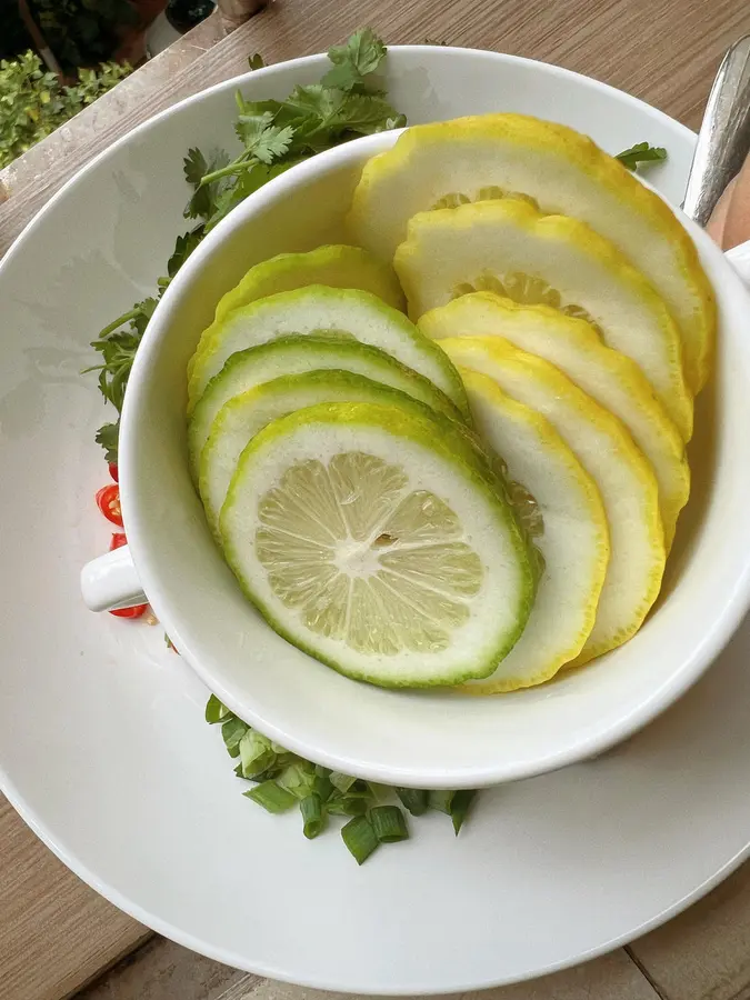 Lemon shredded chicken  super rice detailed version step 0