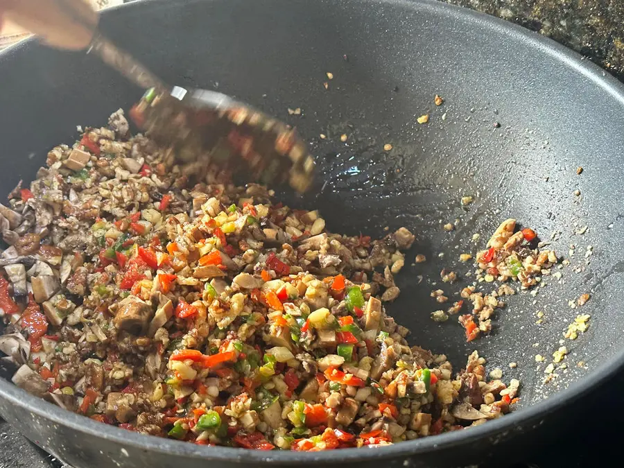 Super rice/simple version of homemade beef sauce step 0