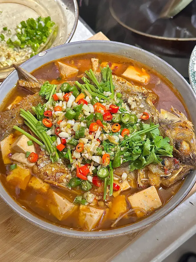 Braised fish (thief's rice)