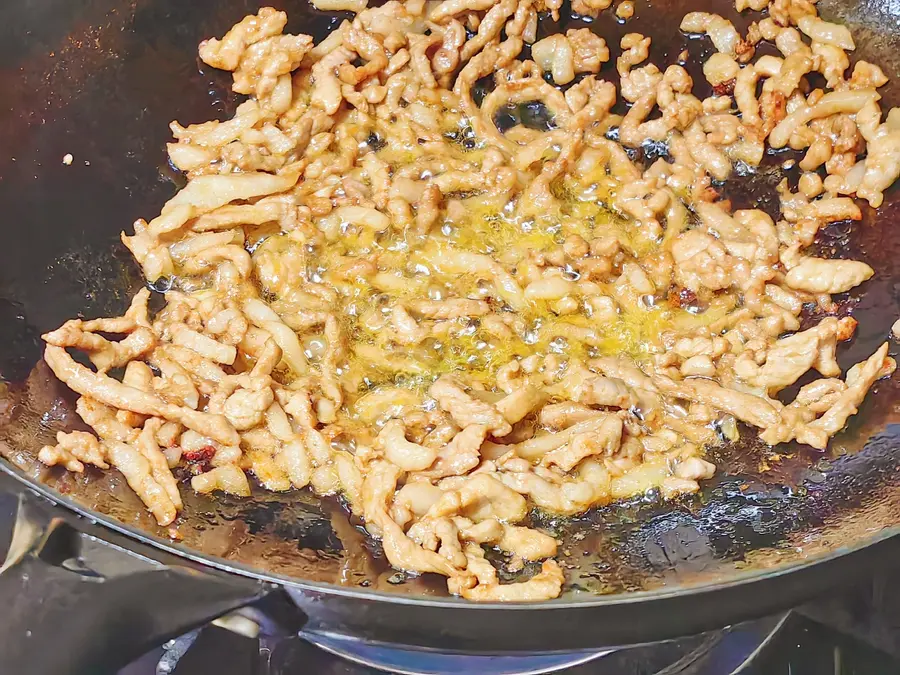 Traditional rice, mixed noodles [shredded pork with pepper and mustard] step 0