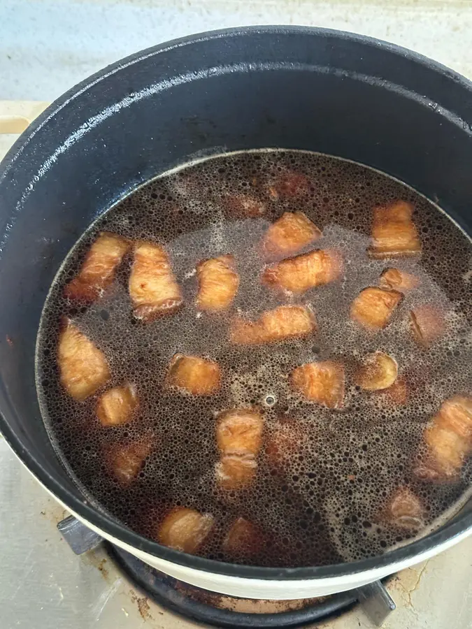 Salty and braised pork with super rice step 0