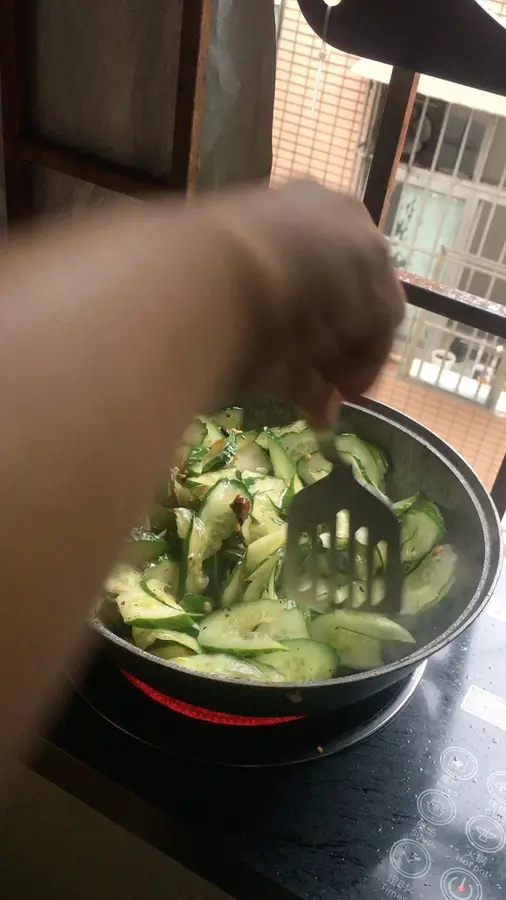 A cucumber that goes with rice without meat step 0